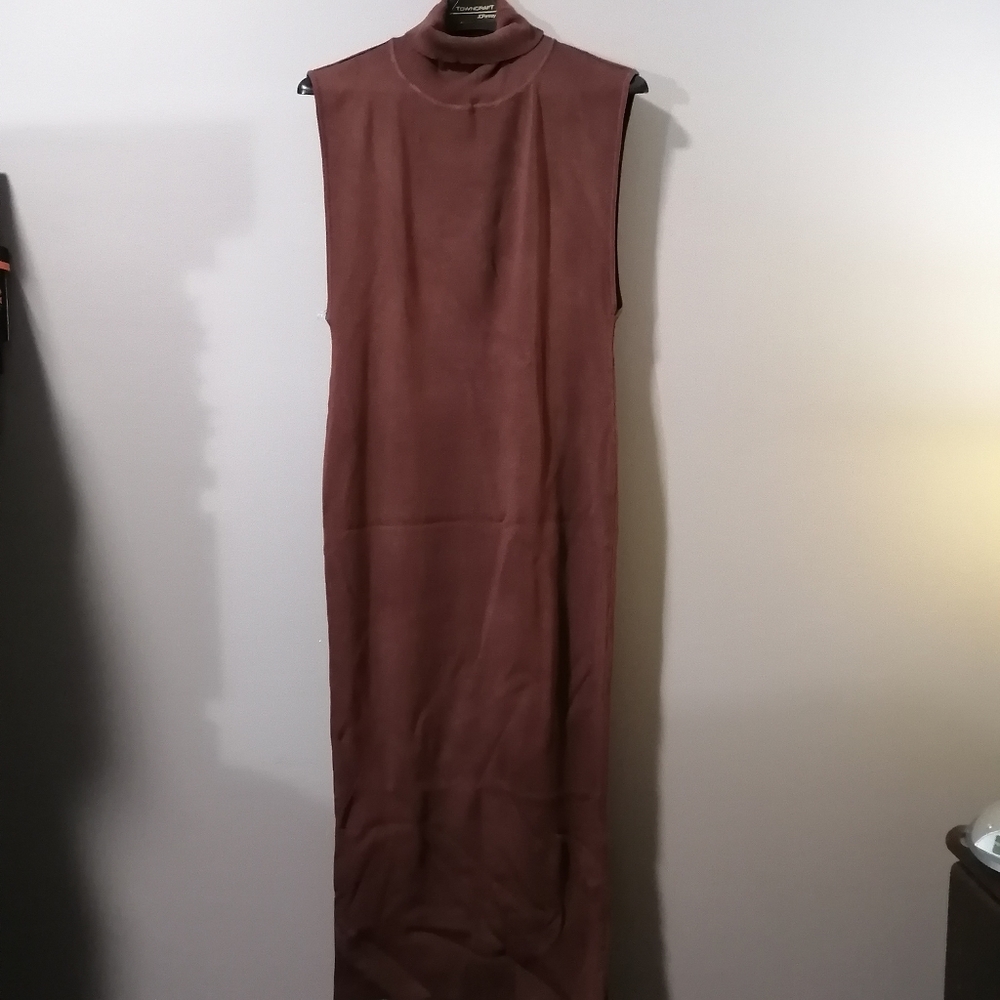 Hera Collection, Turtle Neck Dress